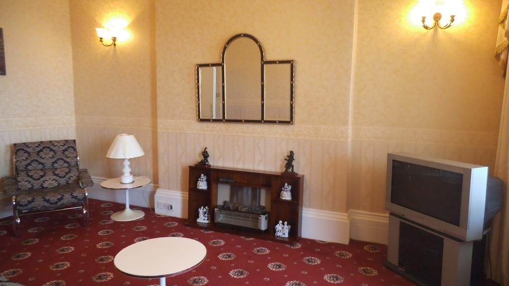 Abbey Court Hotel Torquay Bagian luar foto