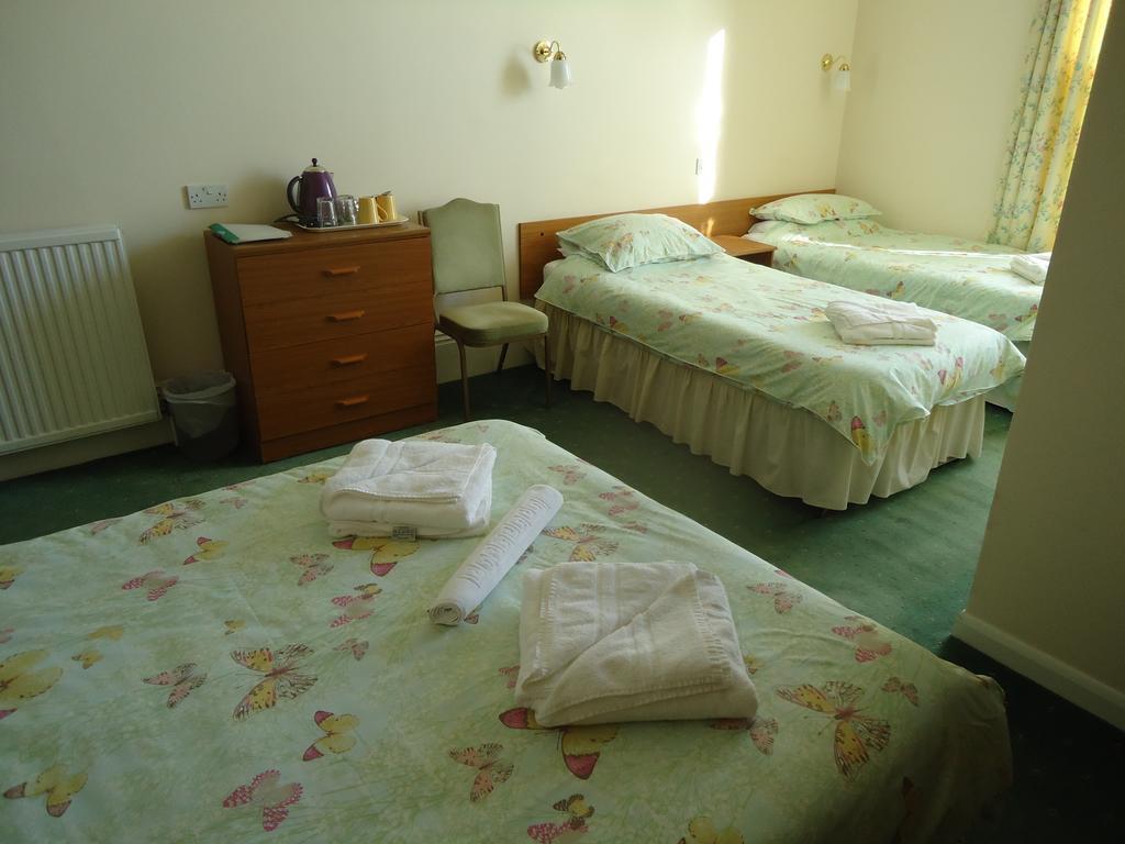 Abbey Court Hotel Torquay Ruang foto